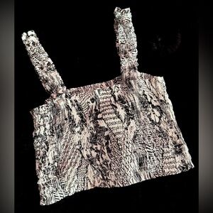 Paper Crane Black Cream Cropped Tank Top